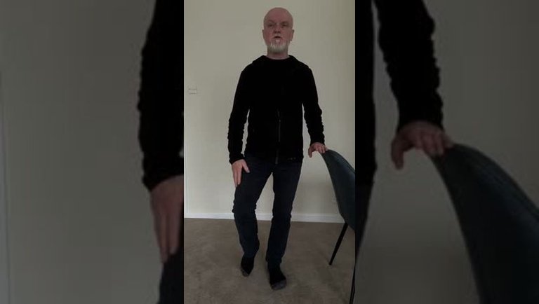 Tai Chi Tips： How not to do Golden Rooster Stands on One Leg