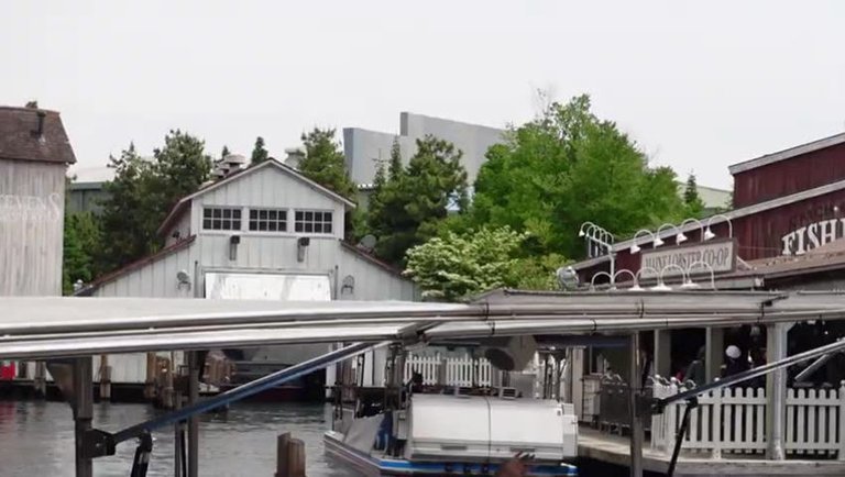 Amity Off-Ride Footage Universal Studios Japan Jaws Themed Area | Non-Copyright