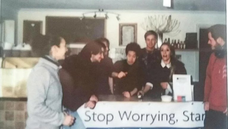 A Blast From Da Past (UK - Istanbul Hitchhike 2017-2018)