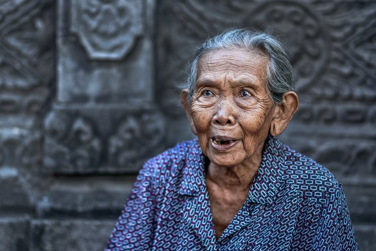 Old Lady at Sukawati Art Market