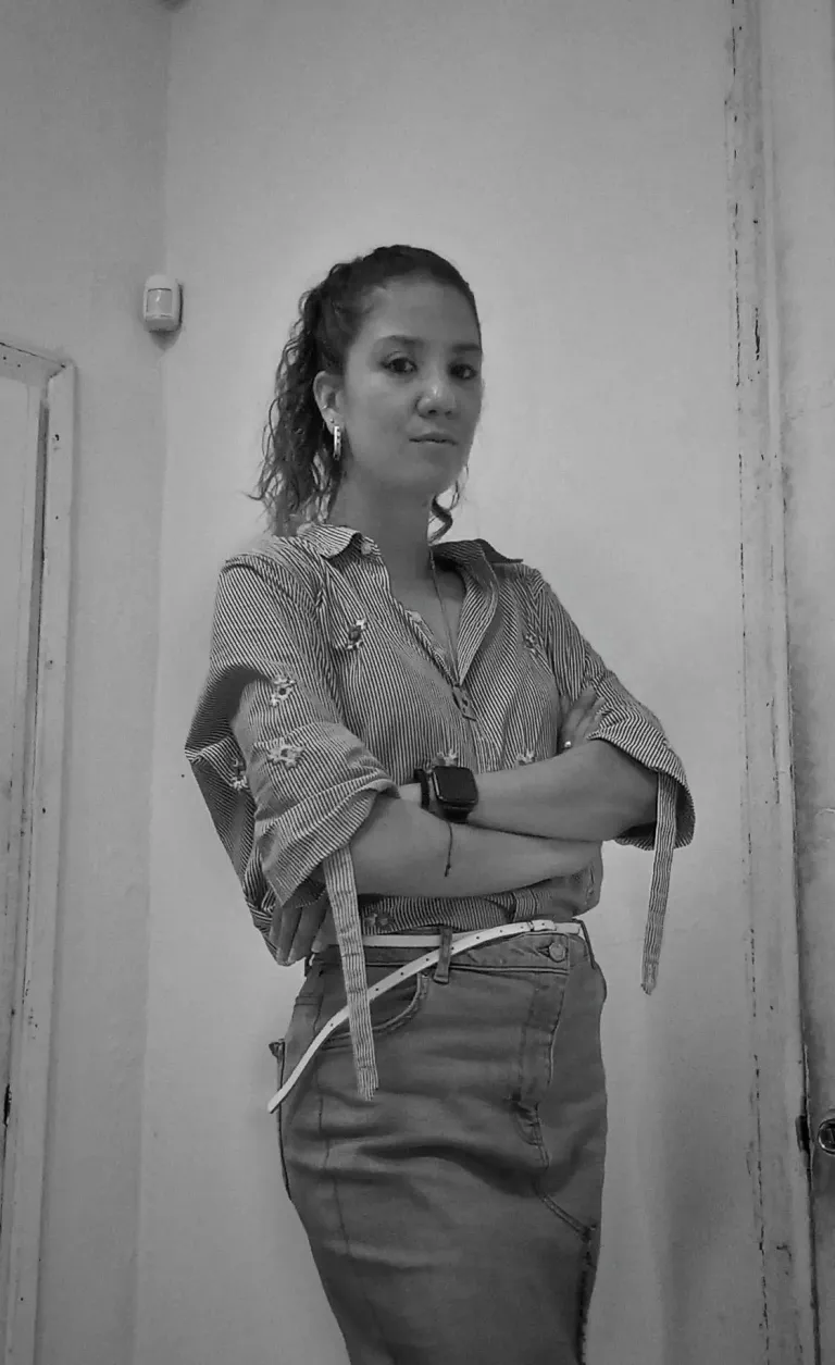 1002004395-ca2e902ea1ed.webp