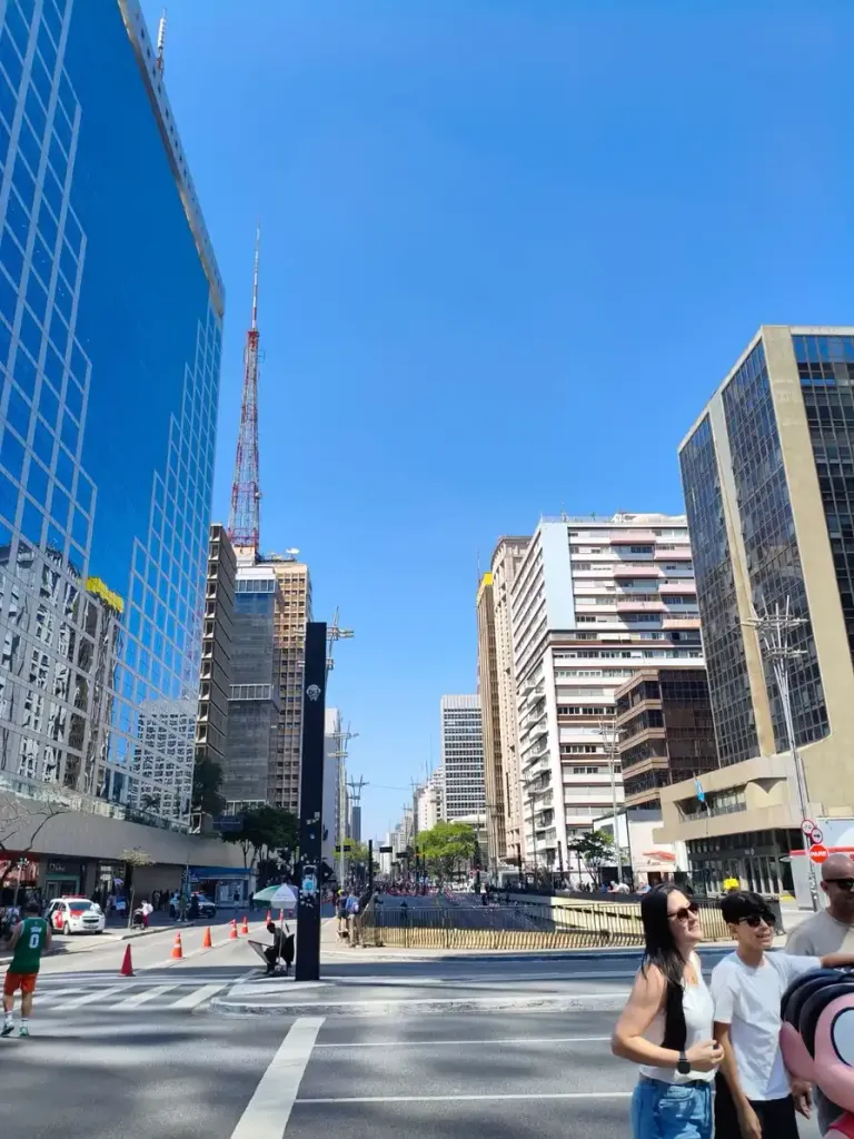 3-4b907c4837d0.webp