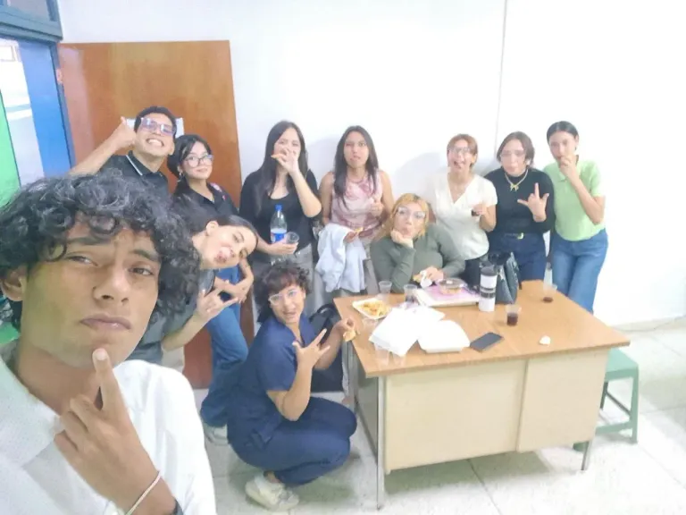 0Ry2uWc2JQhAm4v2_photo_2025-07-01_18-27-15_2.webp