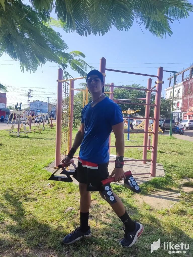 C5lBf2Xam5zEiUh5_WhatsApp_Image_2024-10-17_at_10.41.42_PM.webp