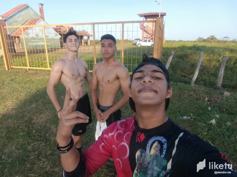 qvKfsNeRH6XlPHUx_WhatsApp_Image_2024-10-27_at_7.42.54_PM.webp