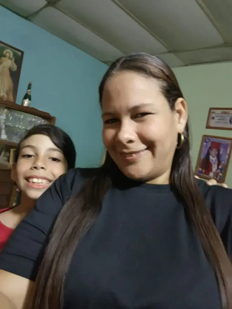hSWHK01CbAVxhMSw_1000050822.webp