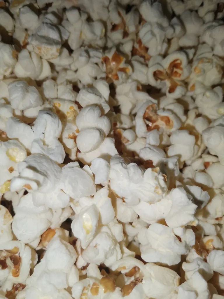 0eLsEdgGYuUK74aK_1000227950.webp