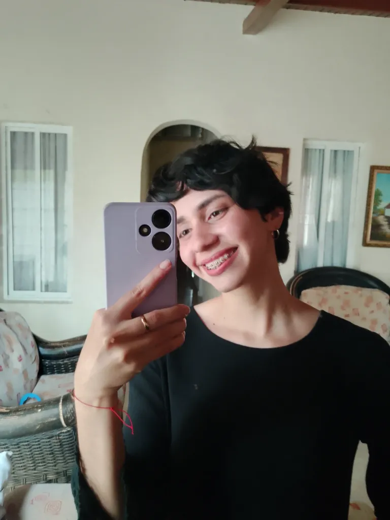 kSO21V49rftxChnI_1000205166.webp