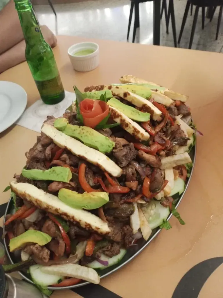 EFdOThAGOdt9KqPY_1000246263.webp