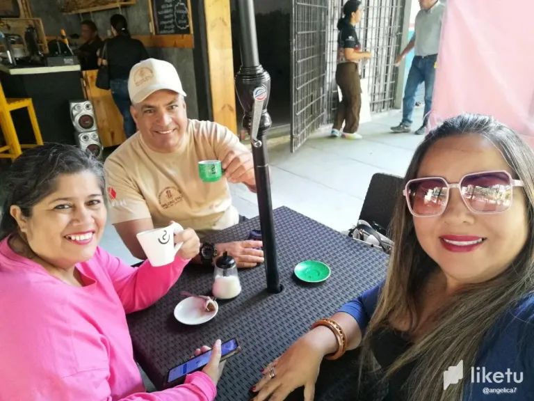 clvstzbh1006v6isze4616uw5_photo_2024-05-04_19-45-13.webp