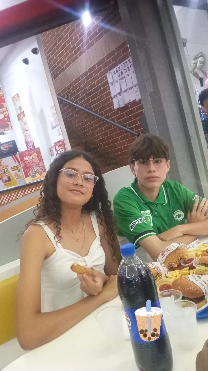 FVwLhj8SddxCEkZC_herma1.webp