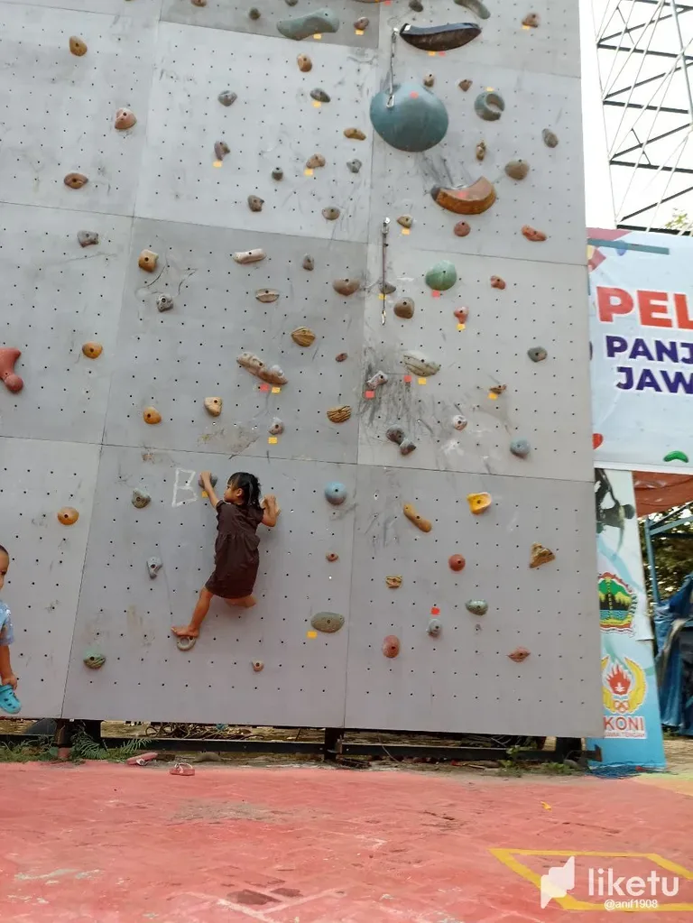 clcxztg5e000239sz0qwv1fgy_photo_2023-01-13_05-33-30.webp