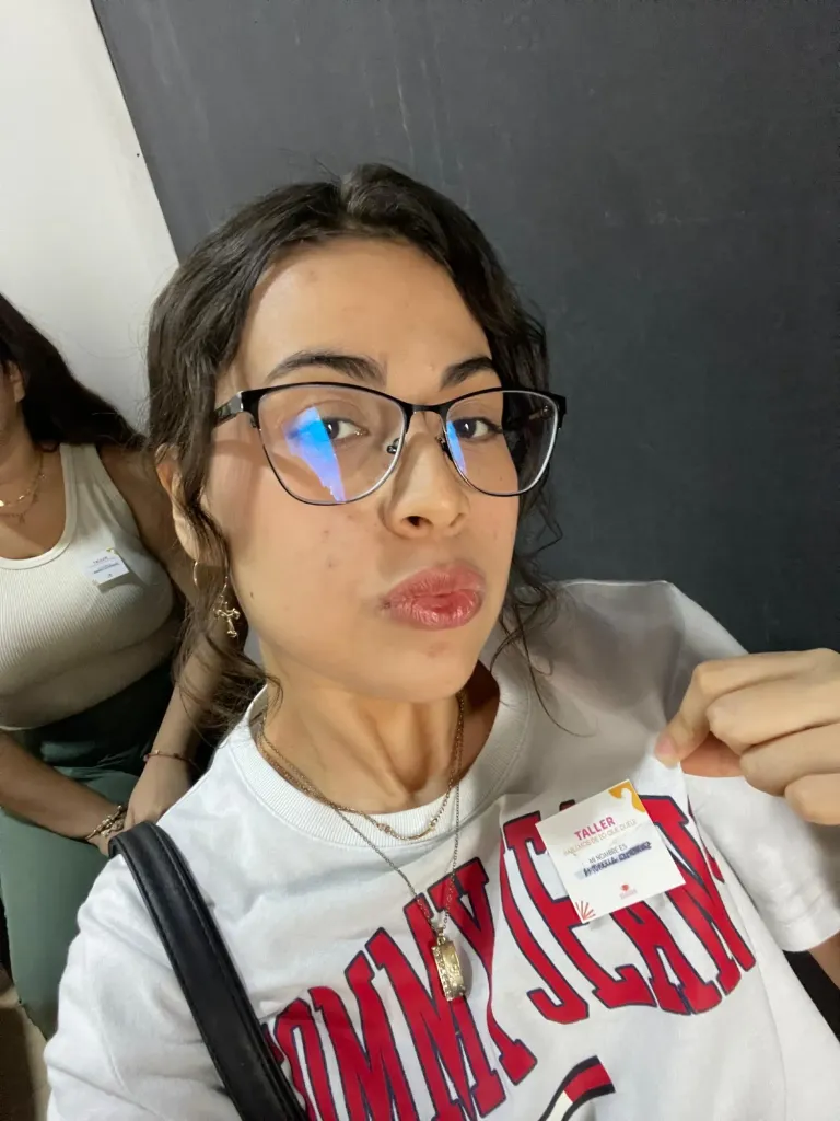 FlUFVhjRtYbSoydI_1000252694.webp