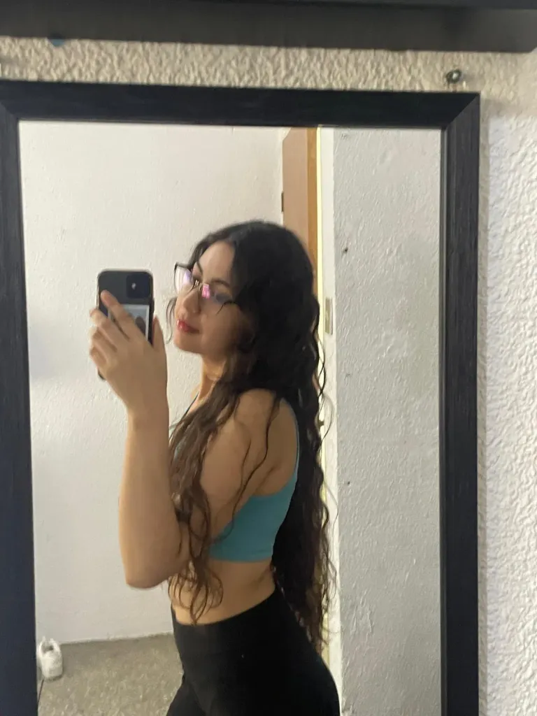 s34oJ0rFqAe7C94A_1000239953.webp