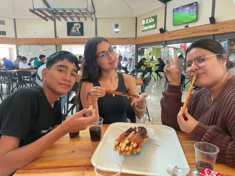 tSZqpz5Cs4AB90kP_1000240758.webp