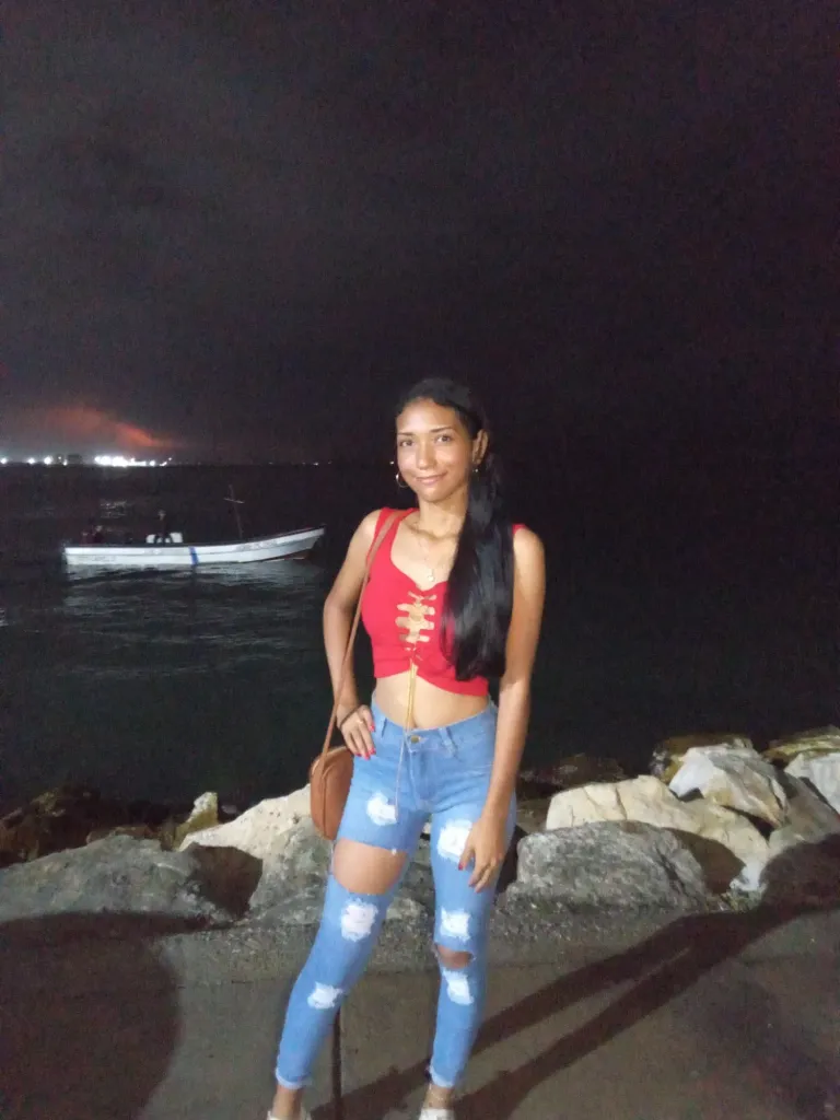 5nivlfHxMWHGUzzW_20231208_185103176.webp