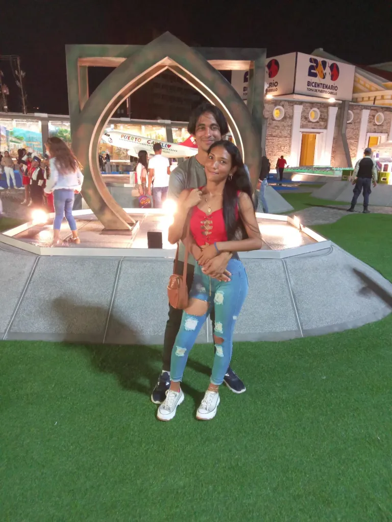 9lFhFdsFaRXGsWr3_20231208_191600006.webp