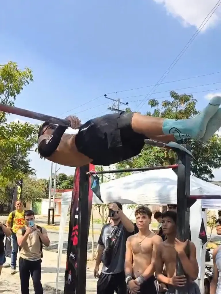 aU5X6RZa0p39e4sr_1000848938.webp