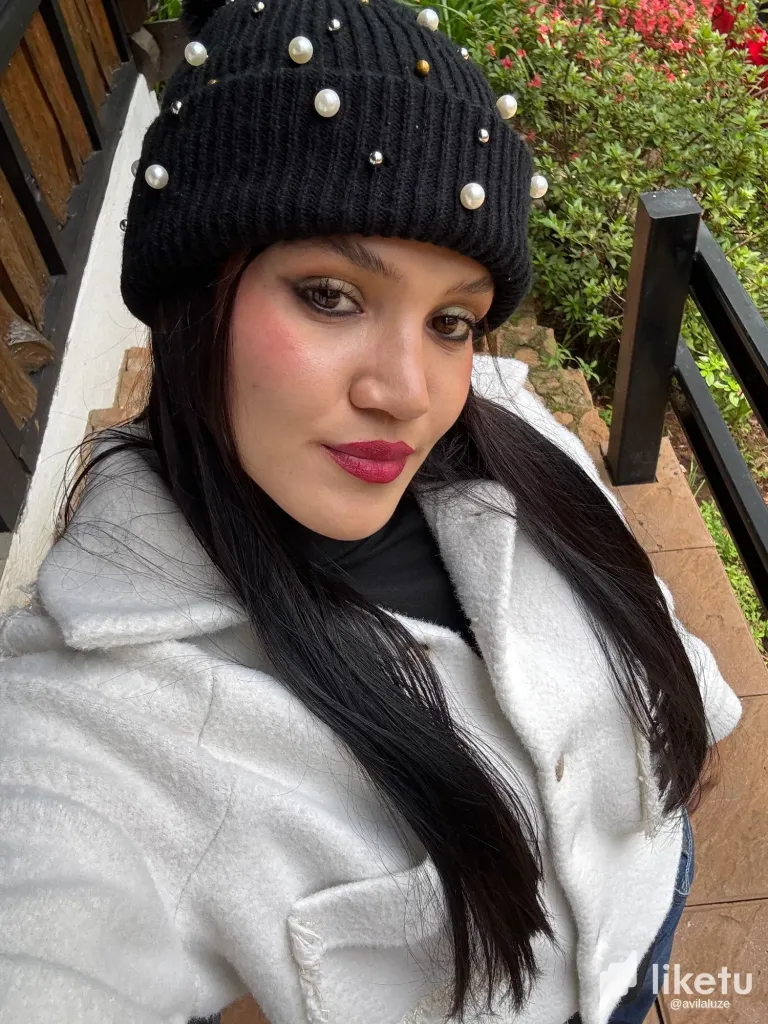 Loving My Stay at Mountain Hotel 🌲✨ Me Encanta Este Hotel de Montaña