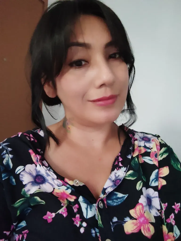 nL1Y7KnsHByUD3st_1000032478.webp