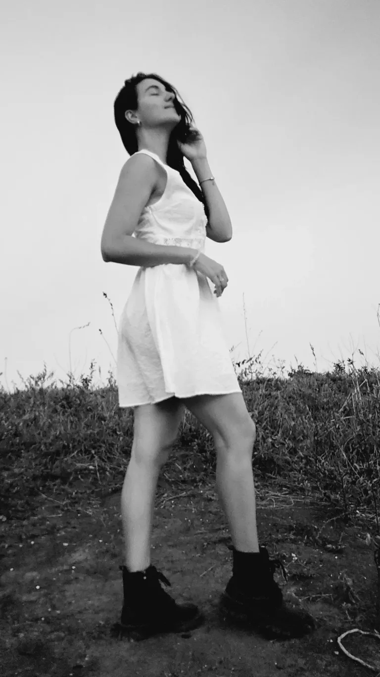 sNUNKOM4oH2KUhKJ_1000208326.webp