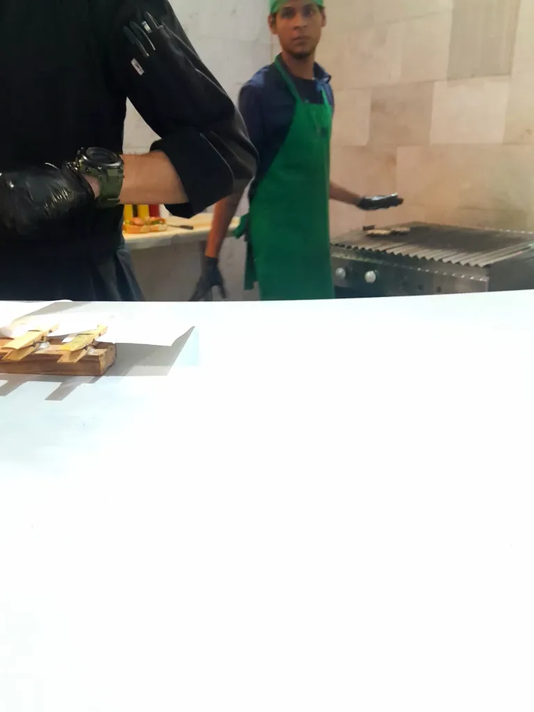 JfpsWG2huUyhYf0Q_20250619_184147.webp