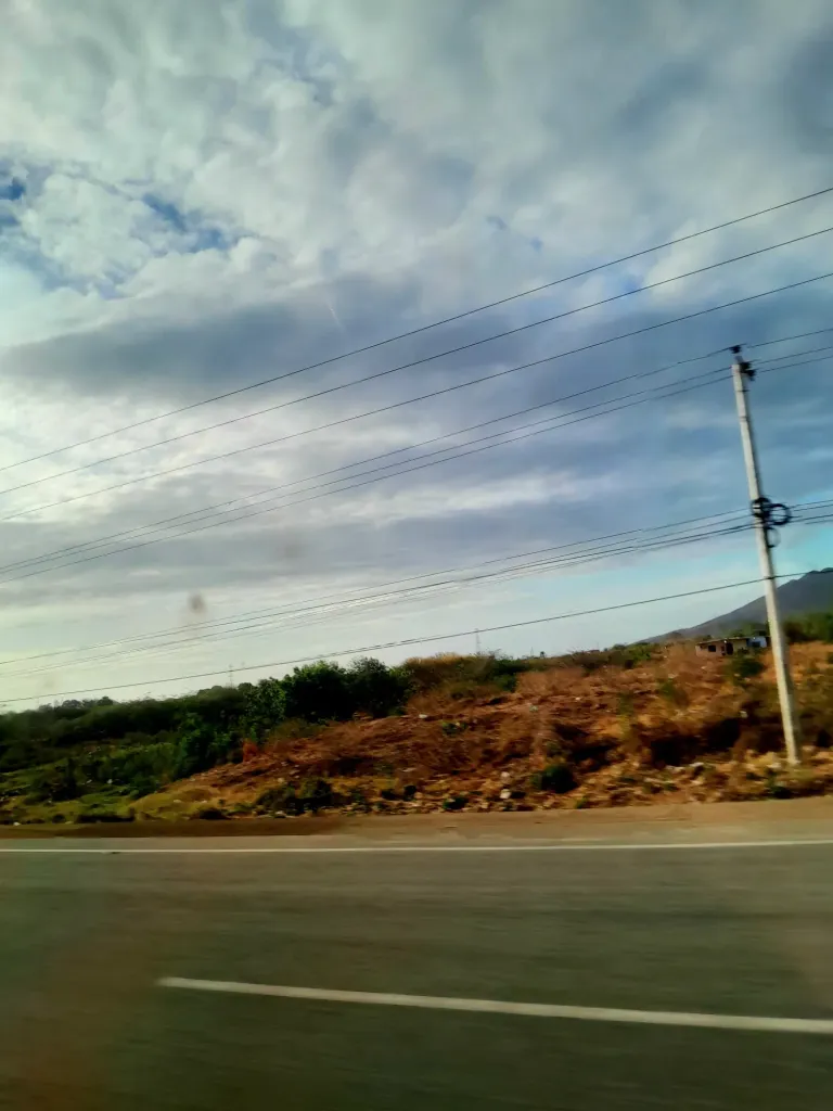 n8YS7iavM6uuwR5g_20250405_171529.webp