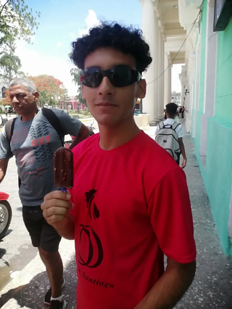 OAkSLF3SX8VcOg58_IMG-20250715-WA0065.webp