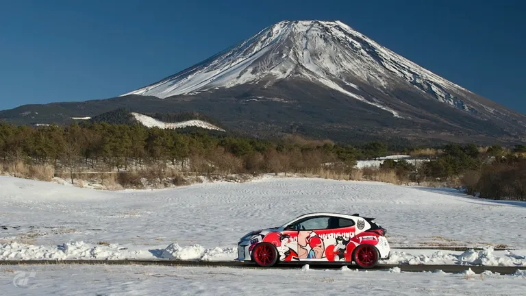 cldls6jc4007w8cszgswy19pm_Mt._Fuji_seen_from_the_Asagiri_Highland_-_Yamanashi_Japan.webp