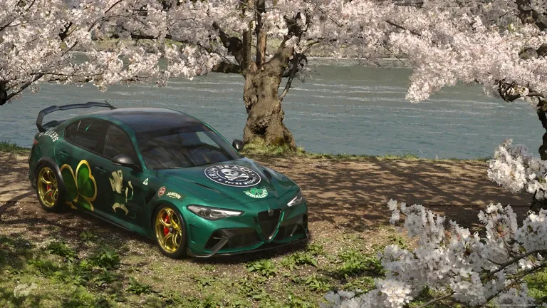 clg6j6rw300z592sz96qw1nej_Alfa_Romeo_Giulia_GTAm_at_Hirosaki_Castle_-_Aomori_Japan.webp