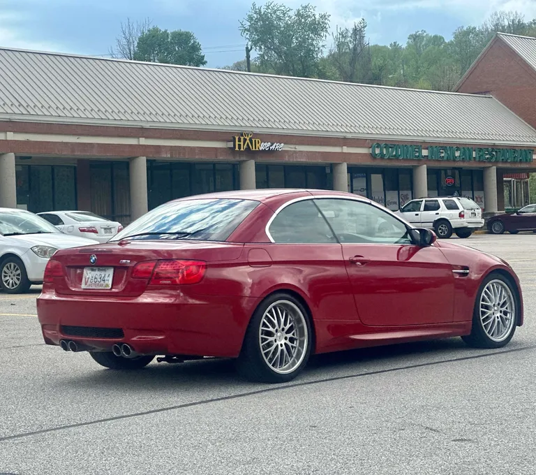 clh0i83wa02ru67szg22z0cu3_BMW_M3_E92.webp