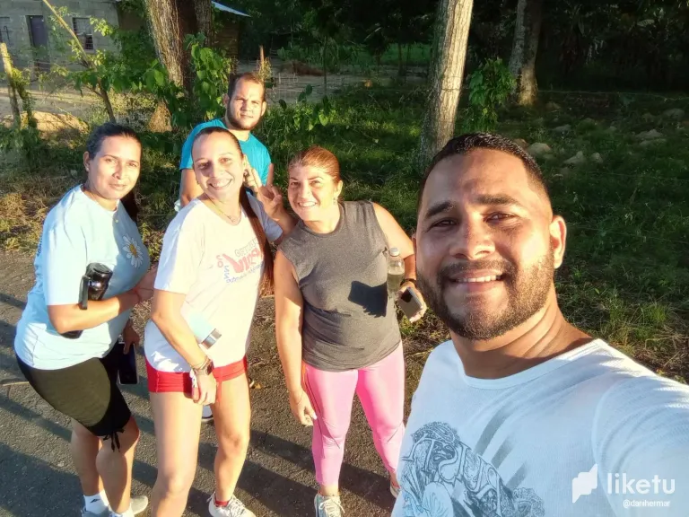 clmsk3jg603di7kszf9s72mfc_Compress_20230920_203246_6279.webp