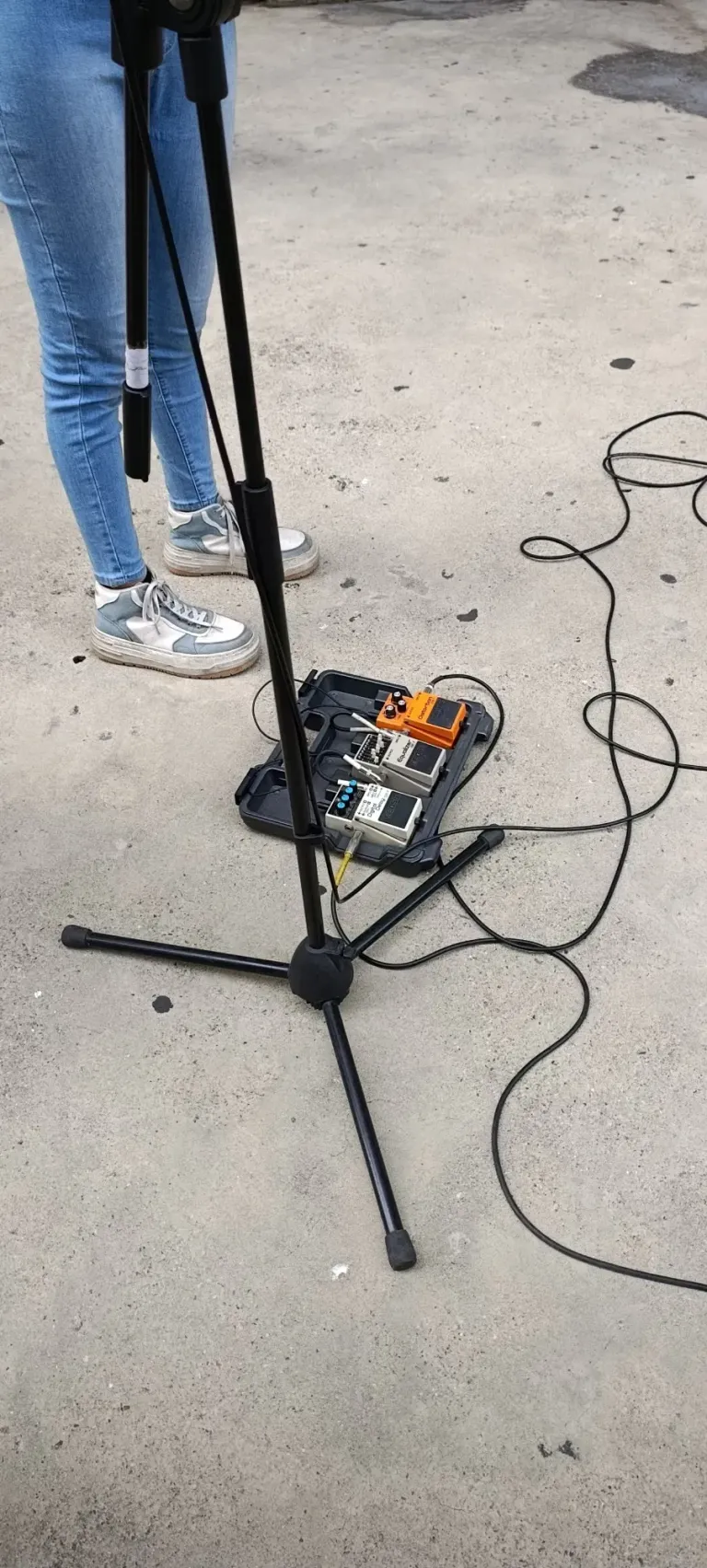FgYhdEsDNq6lbQiz_1000081043.webp