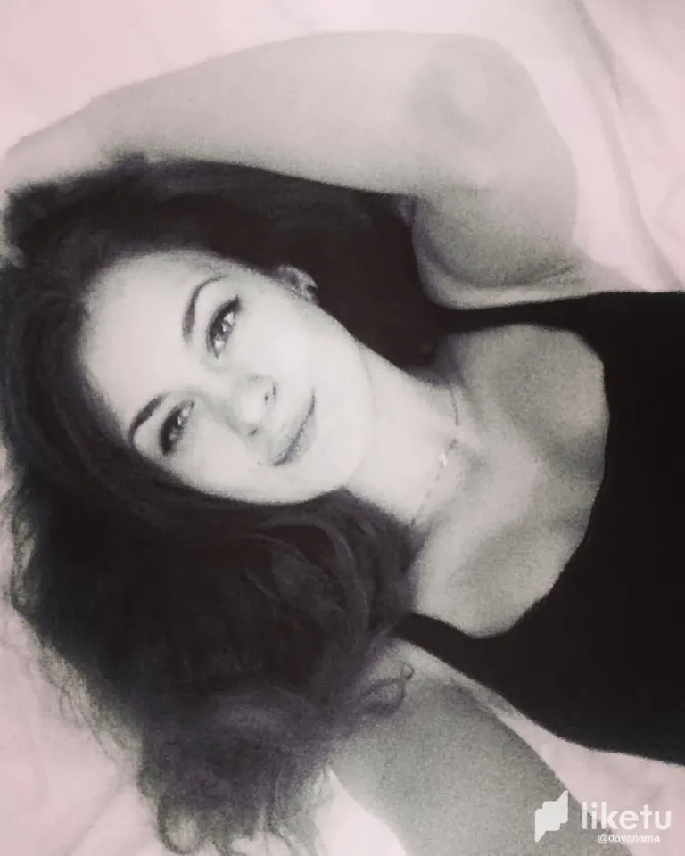 oft Elegance in Black and White 🖤🤍