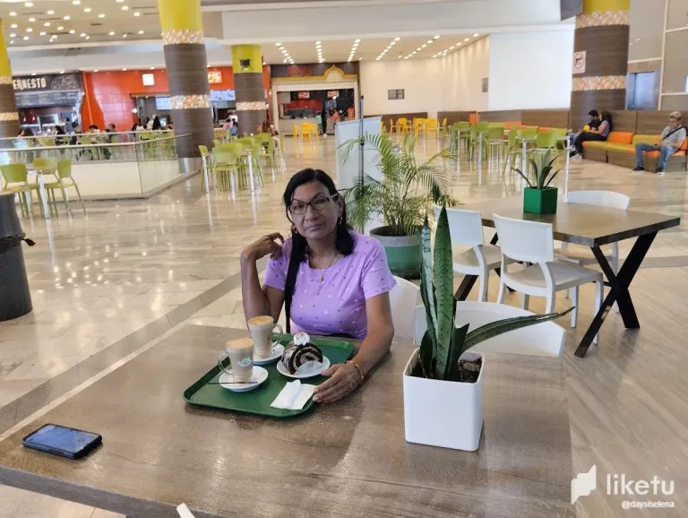clwxp7uh9009d4pszan2xa42u_olivas8.webp