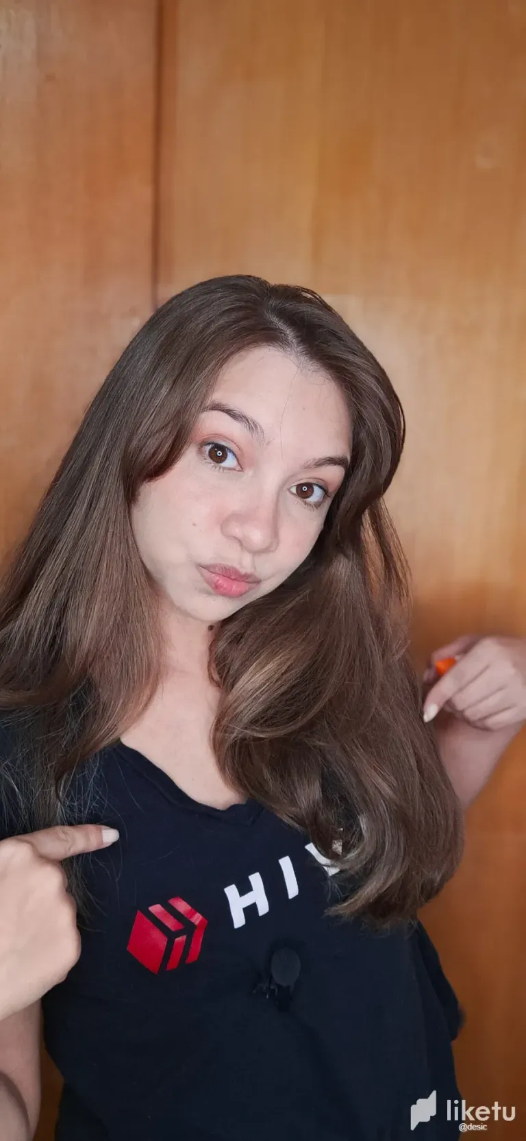 c1gz5a9ywo0zFtSn_20250417_094058.webp