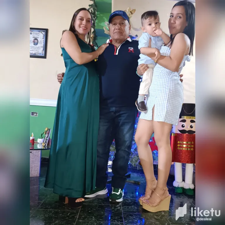 clrcubyh4071lljszgu606gtm_InCollage_20240101_164331187.webp