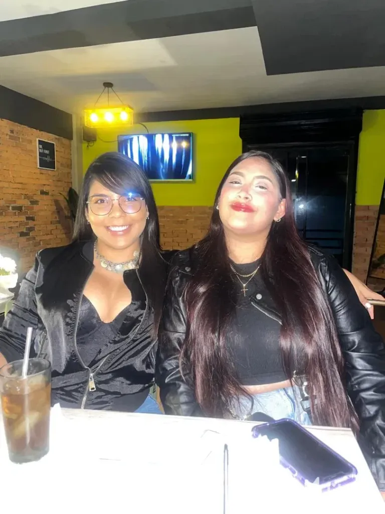 OKrJg43Lu4FGq4E3_008.webp