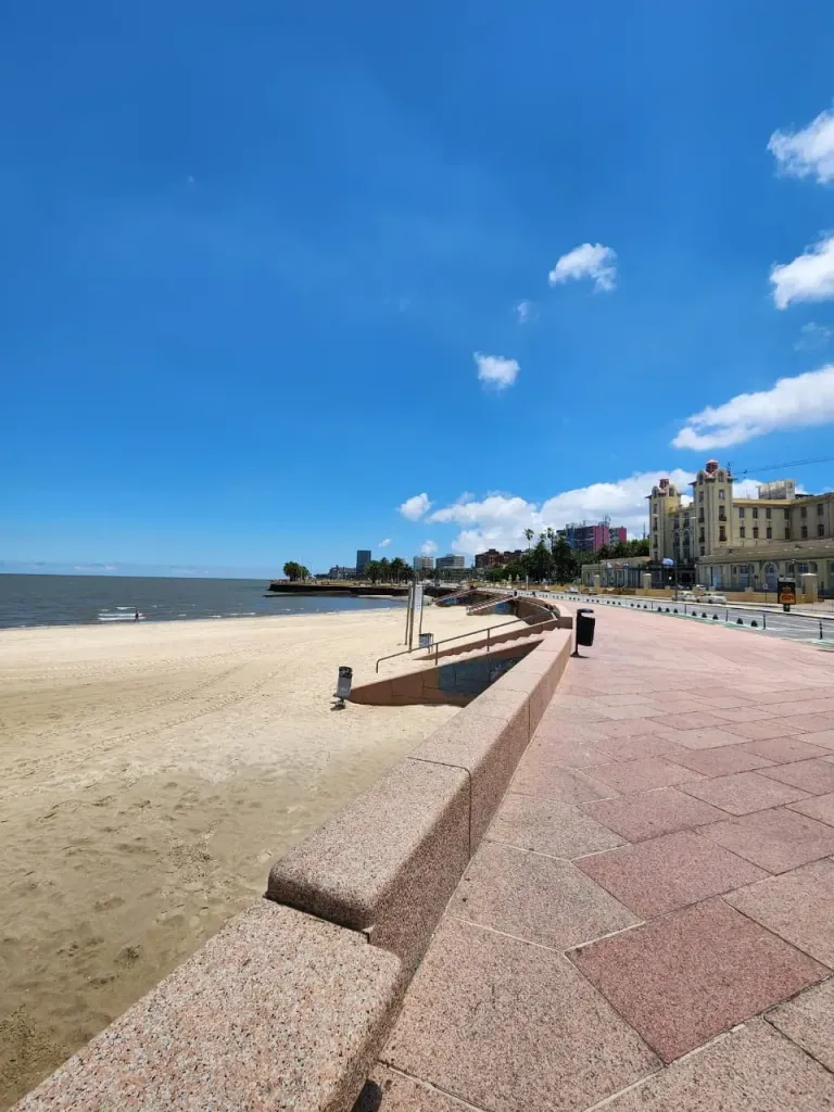 4vzowdqy3x9ZJmDk_rambla1.webp