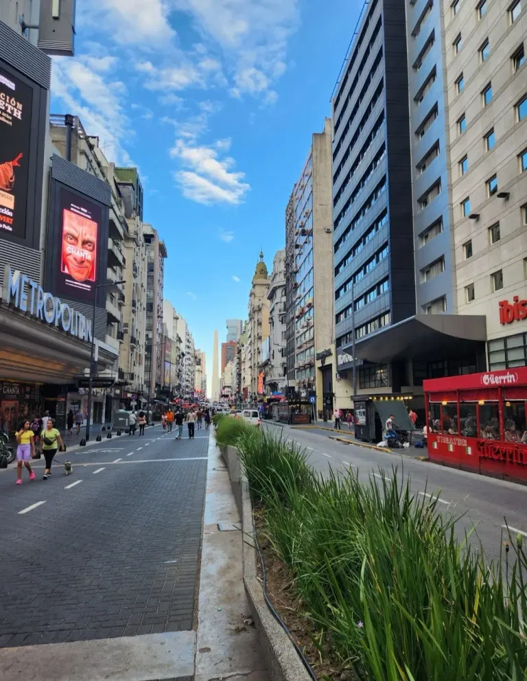 61G53XF8J0yUroGY_obelisco3.webp