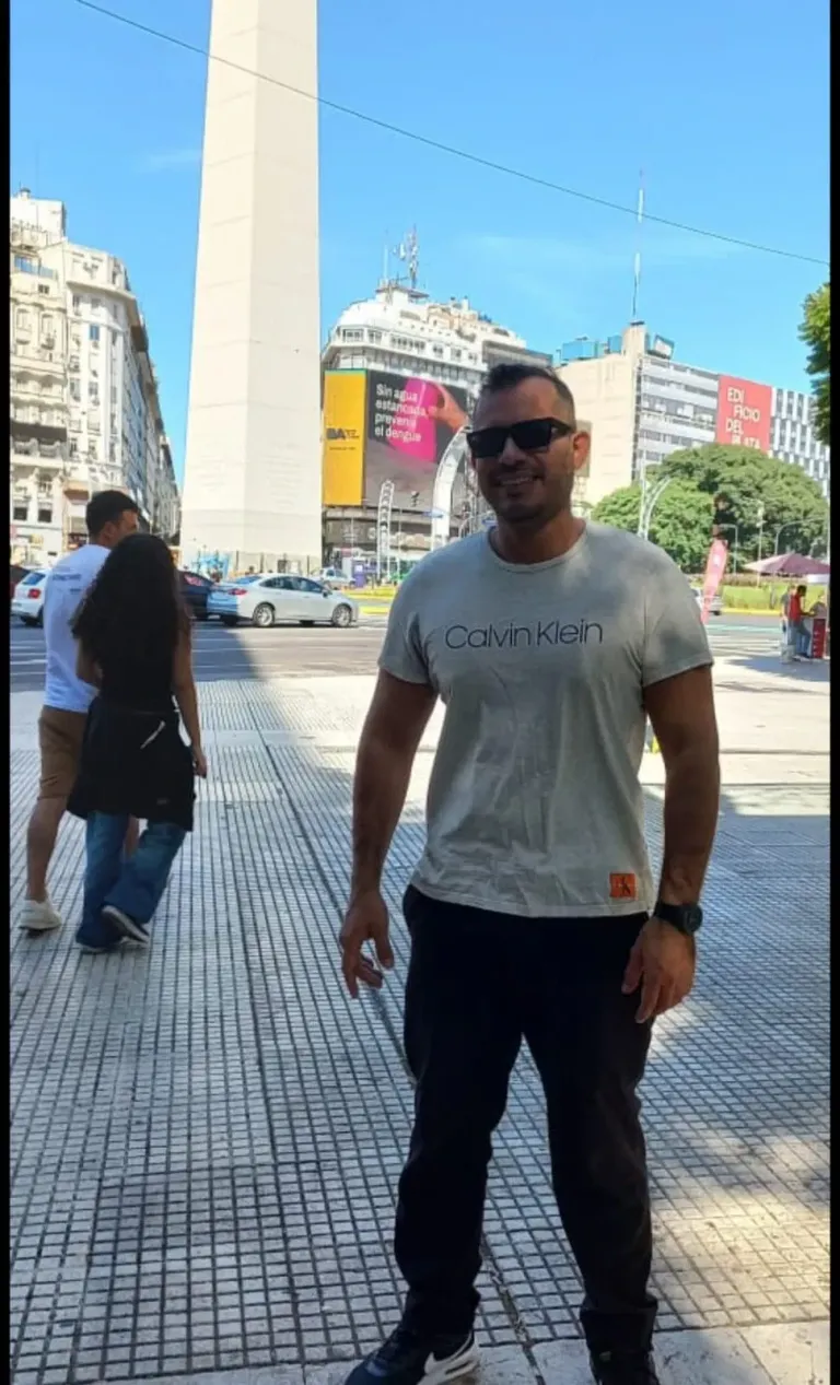 LLLW4XuibUCPu3Qe_obelisco.webp
