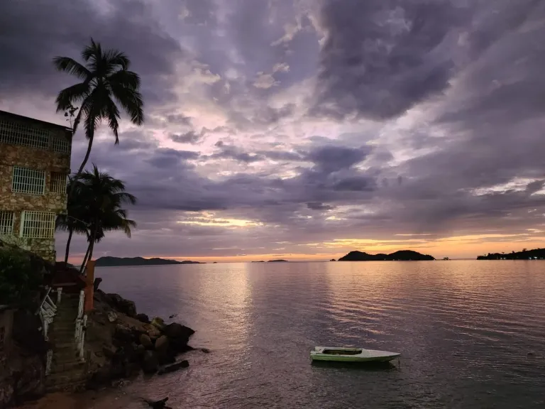 T4Un3568cmJcRl6y_playa3.webp