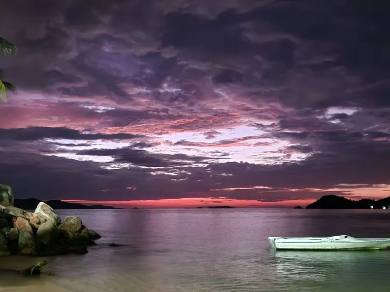 kYa9pt4yhlgACZxE_playa4.webp