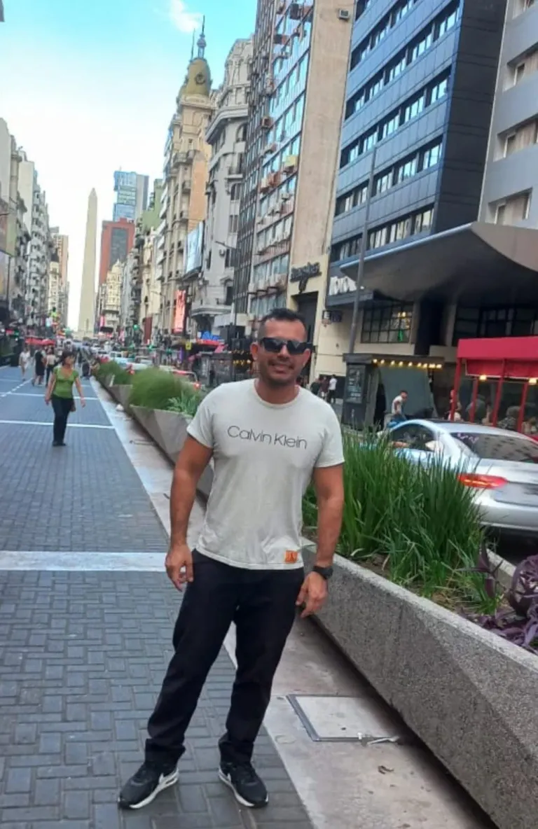oX3vCqsx4PYzTX2F_obelisco2.webp