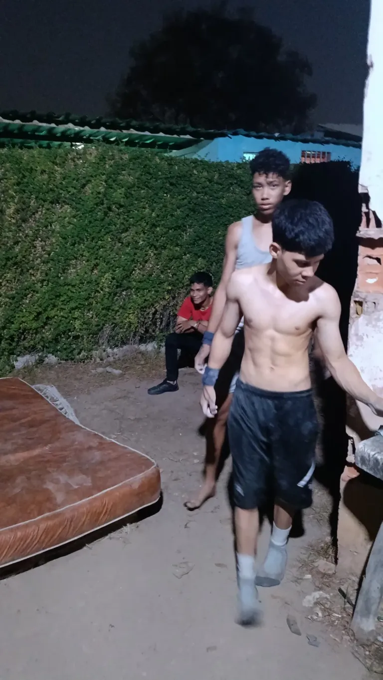 Sf8dxfaIsjMmQRod_1000337105.webp