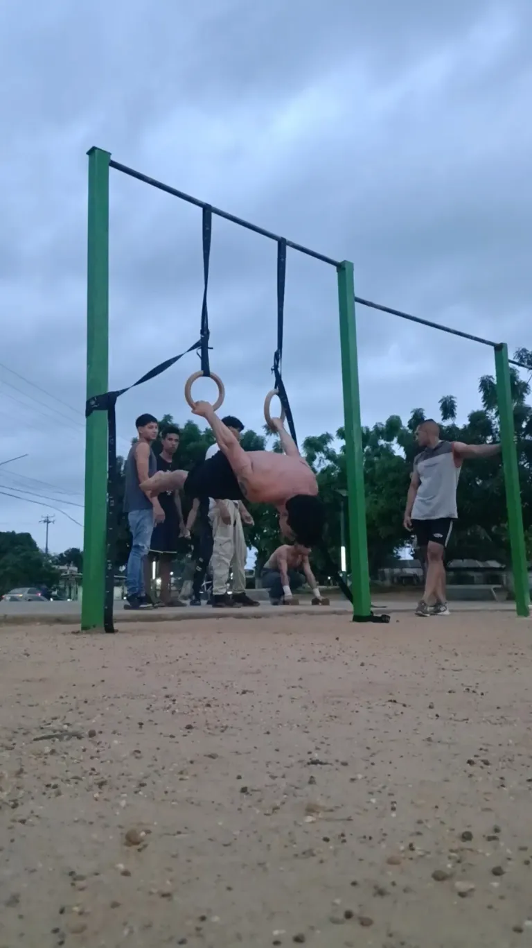 YmLLzi0paP8XoyG5_1000435294.webp