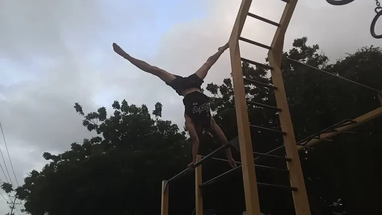 DKQj6NJGaAiuDAXB_VideoCapture_20250712-221512.webp