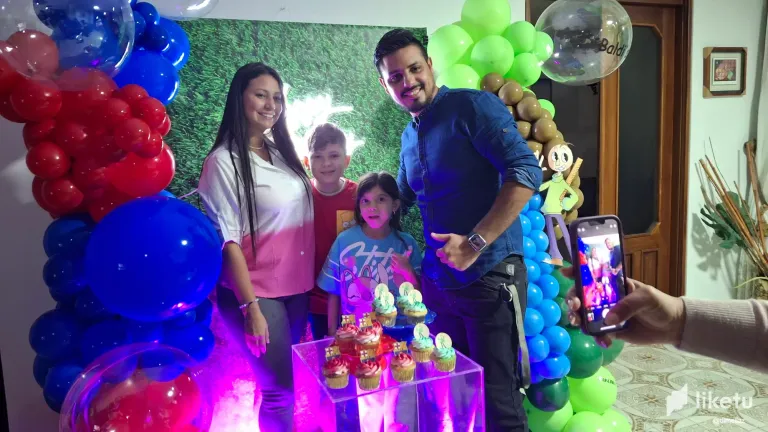 e87UJjdR0ch8oVAb_20250517_210853.webp
