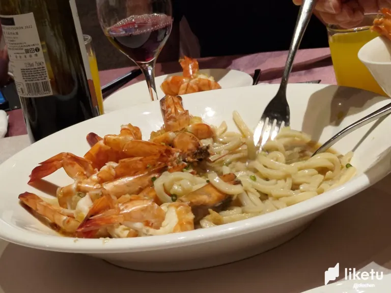 7wiJkYktp6ZehhsX_P_20241026_190741.webp