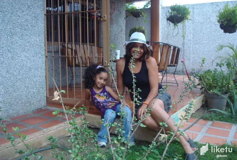 cldhnci0w00164nsz7ncyhfqn_5_con_sofia.webp